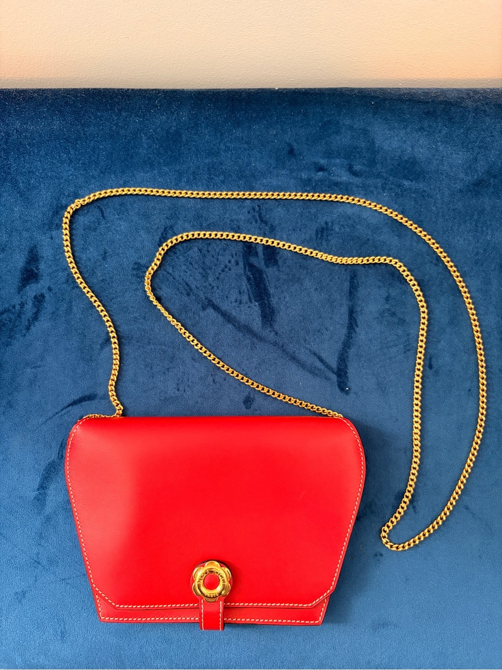 Nina Ricci Red Leather Crossbody Bag with Gold Chain